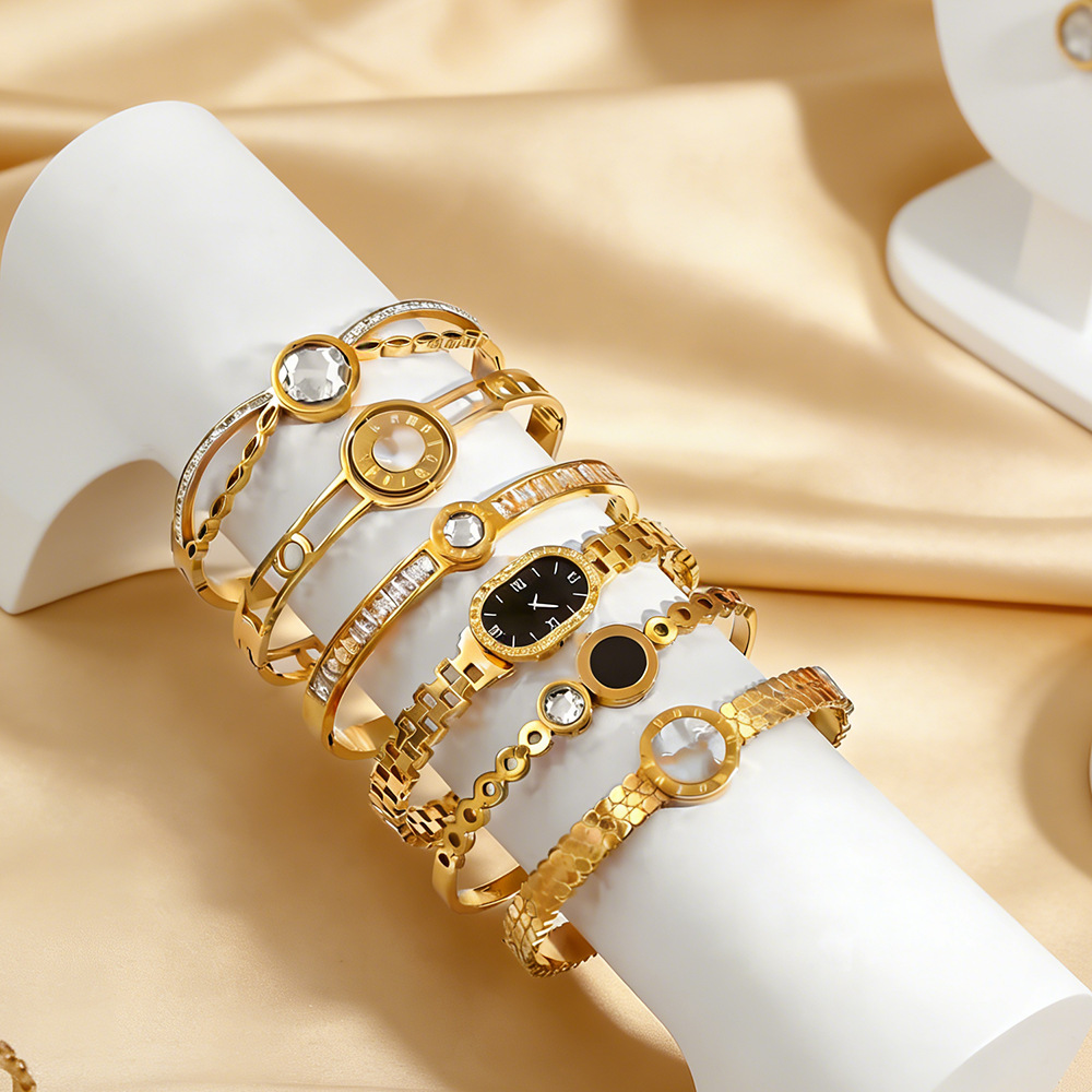 Stainless Steel Jewelry Wholesale UK