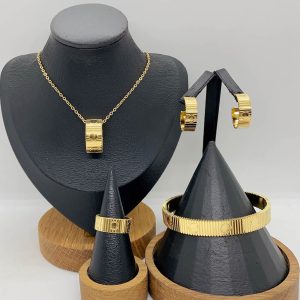 Stainless Steel Jewelry Wholesale No Minimum